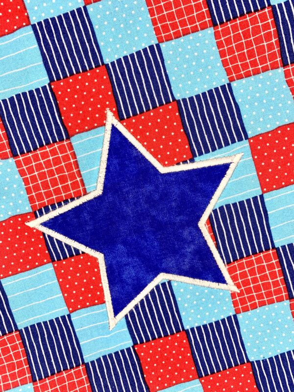 Patriotic Checkered Drawstring Backpack - Image 2